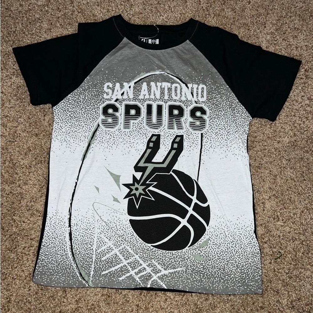 Boy’s NBA San Antonio Spurs T-Shirt Size M